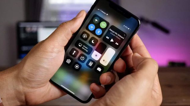 富拉尔基苹果手机维修分享iPhone 12信号差怎么办 